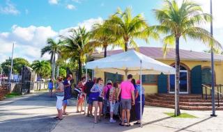 美国护照上写的什么 美国护照上写的什么